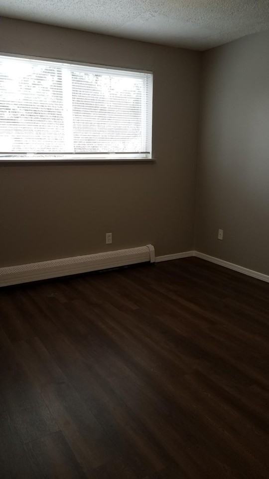 9818 Kenwood Drive Southwest #11 - Photo 7 of 12