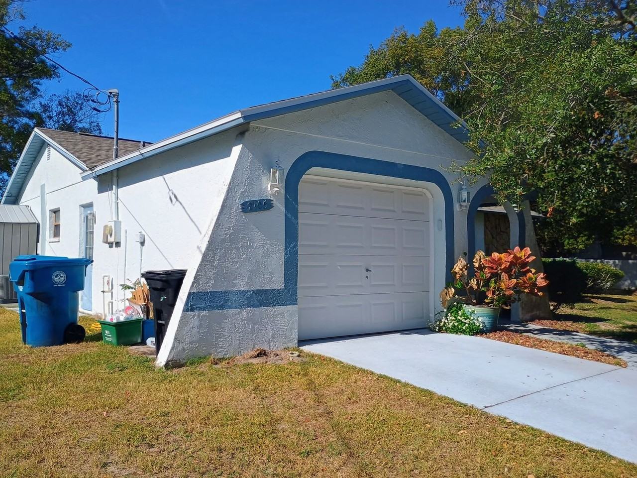 2105 Arbuckle Road - Photo 2 of 21