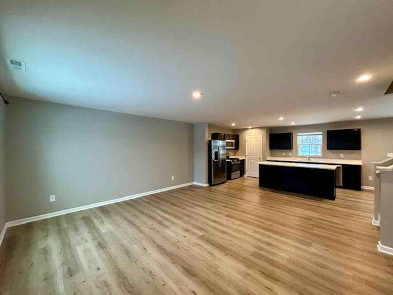 2339 Black Rock Circle - Photo 4 of 37