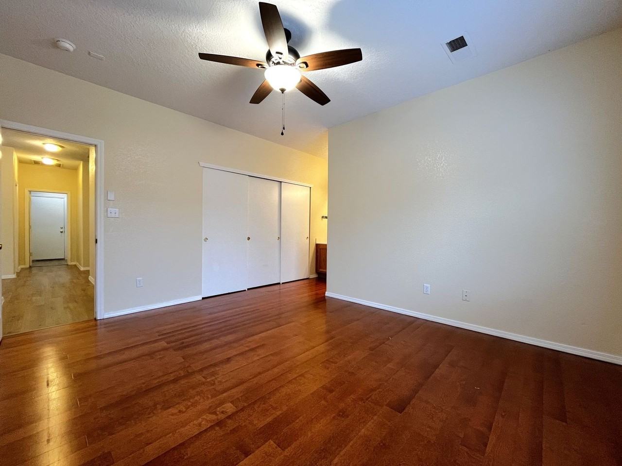 1315 Bridlewood Road Northeast - Photo 6 of 15