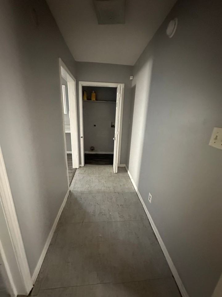 1710 Arlington Park - Photo 5 of 15