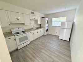 featured image of 722 South Ingraham Avenue