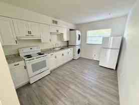 722 South Ingraham - Photo 1 of 1