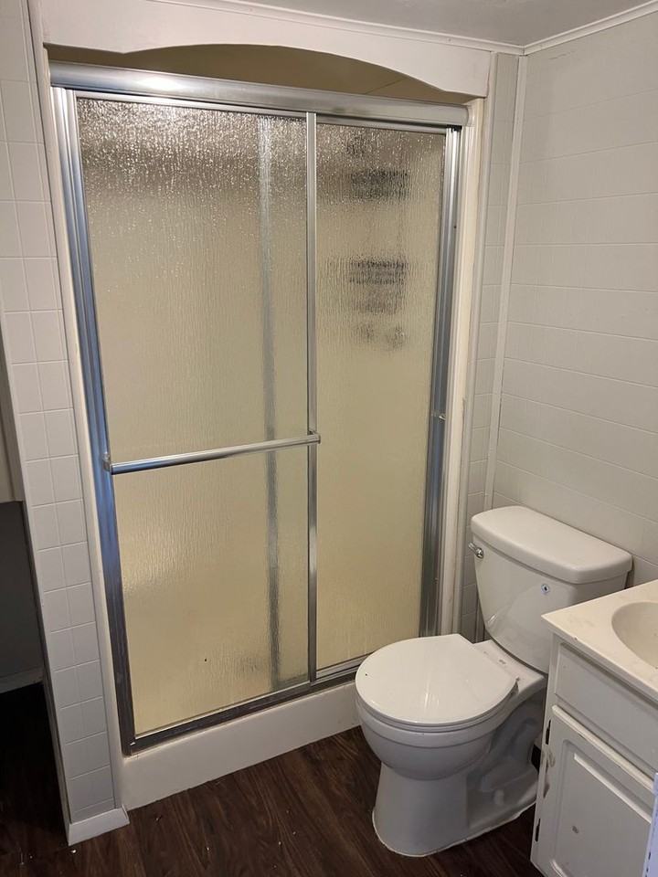 310 Greenway Drive - Photo 5 of 9