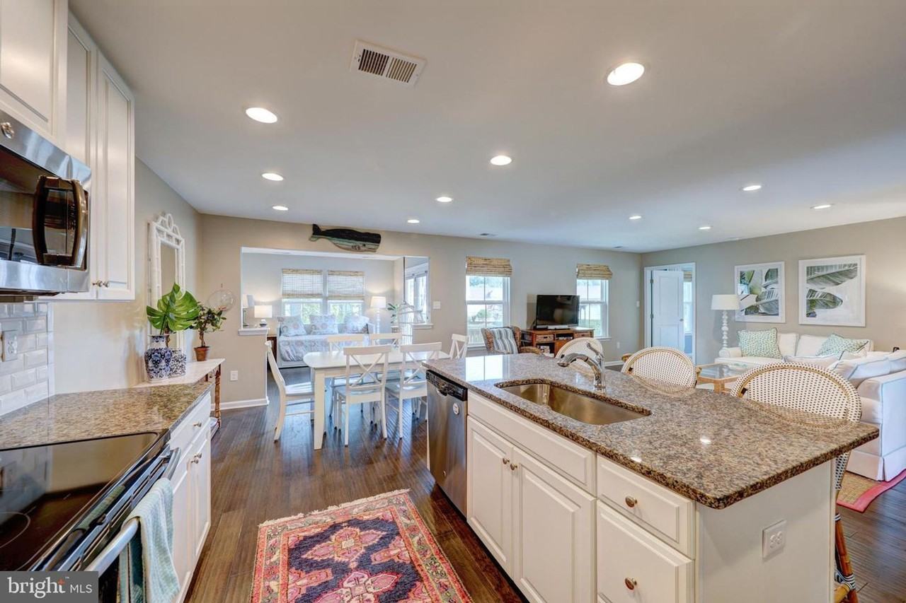 33543 Silver Fox Drive - Photo 4 of 26