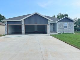 featured image of 304 East Rosalie Street