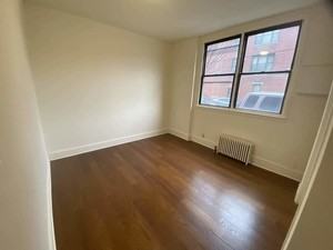 105-19 37th Avenue #1F - Photo 5 of 8