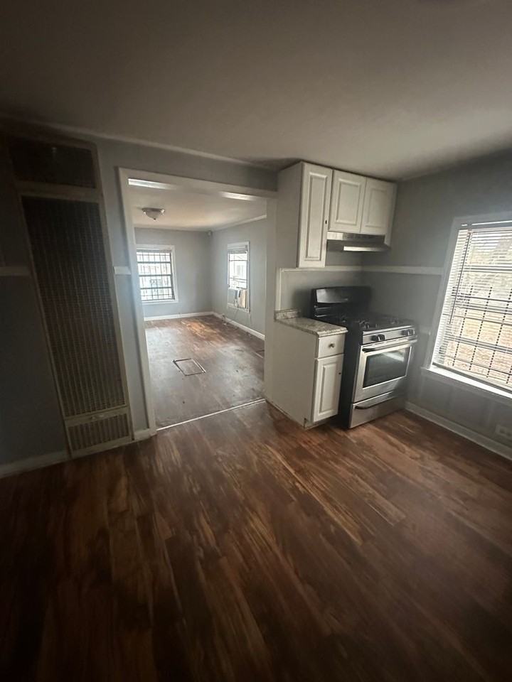 330 Hortman Avenue - Photo 2 of 10