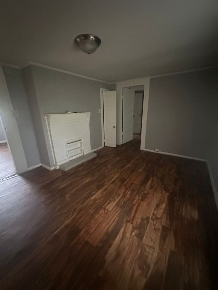 330 Hortman Avenue - Photo 4 of 10