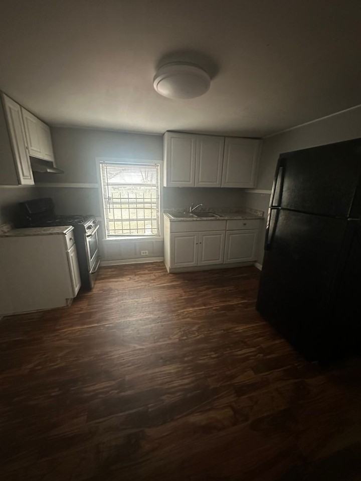 330 Hortman Avenue - Photo 6 of 10