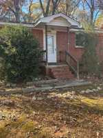 featured image of 1124 Erskine Road