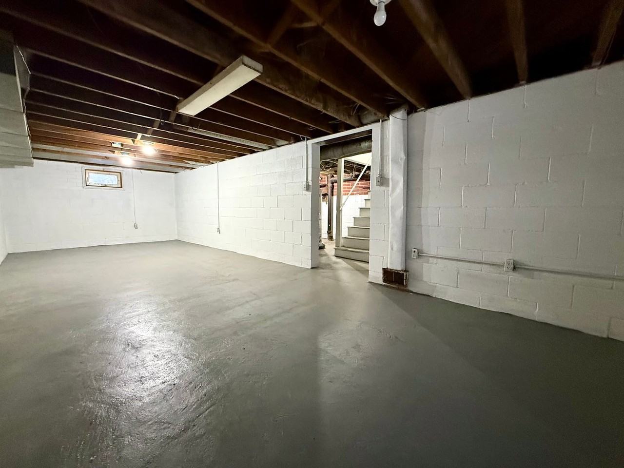 225 E Lincoln Ave - Photo 4 of 17