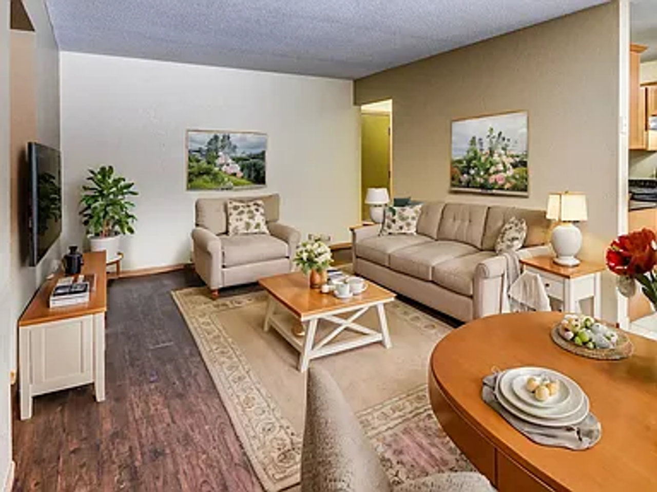 Gateway Commons - Photo 3 of 29