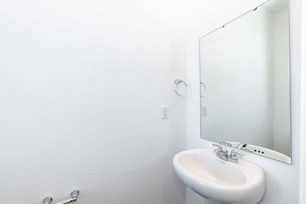 78 Florida St - Photo 7 of 20