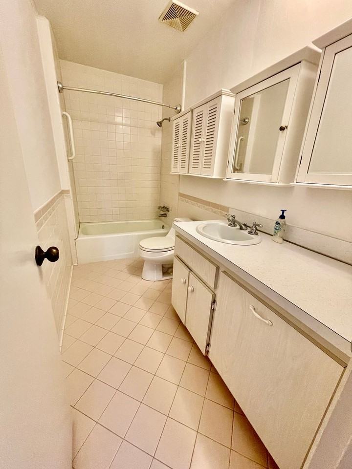 54157 Lawhon Road South - Photo 5 of 21