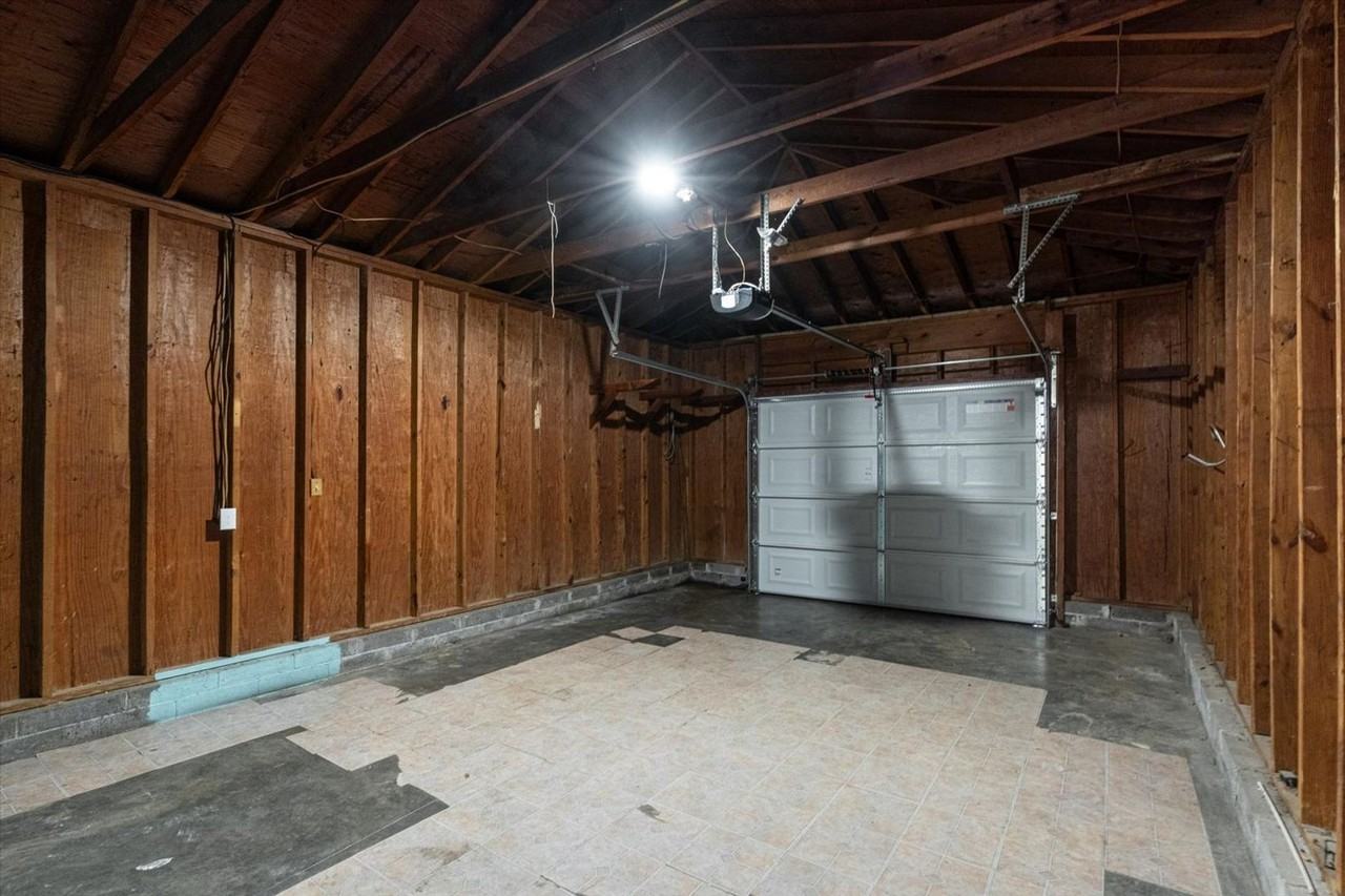 2000 Milne Street - Photo 3 of 22