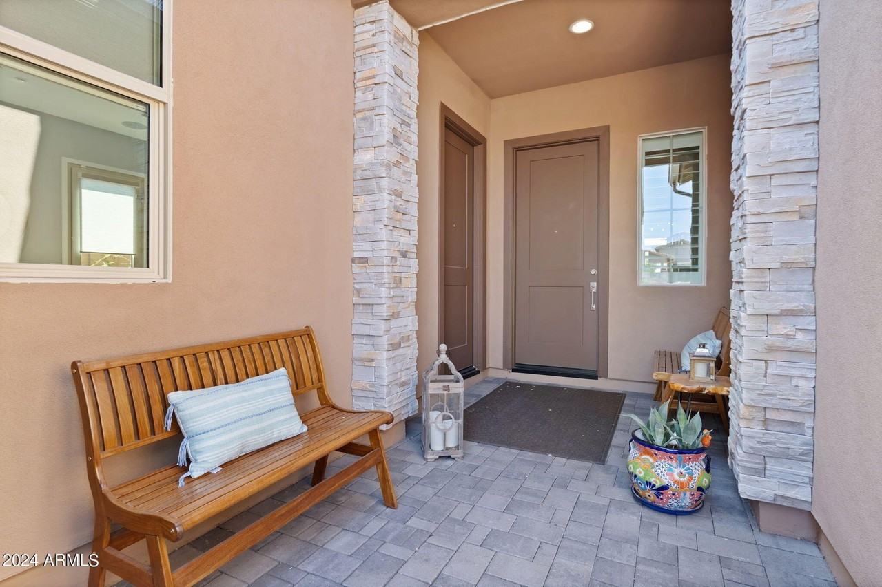 23484 N 76th Pl - Photo 7 of 47