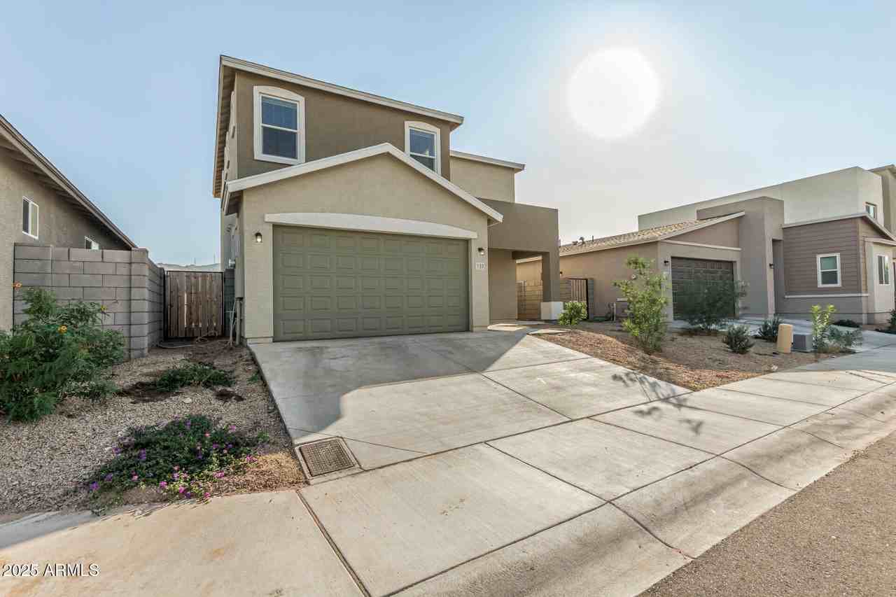 133 W Latona Rd - Photo 2 of 36