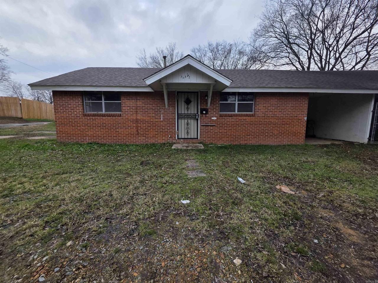 804 West 45th Street