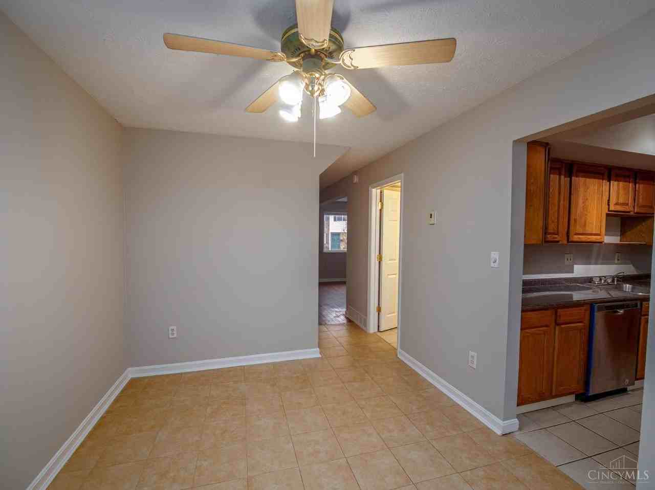 7752 Montgomery Road #25 - Photo 5 of 22