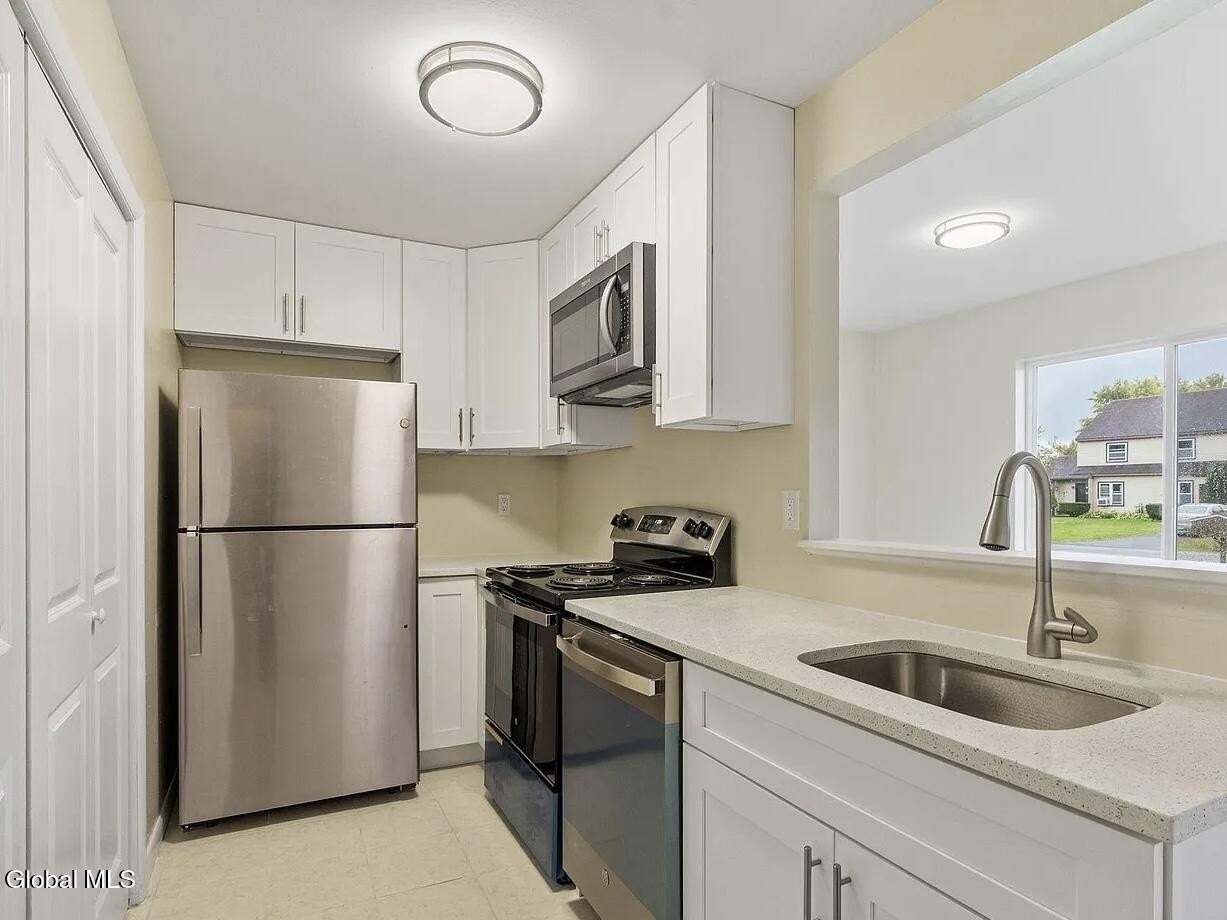 19 Harvest Way Unit A #A - Photo 4 of 15