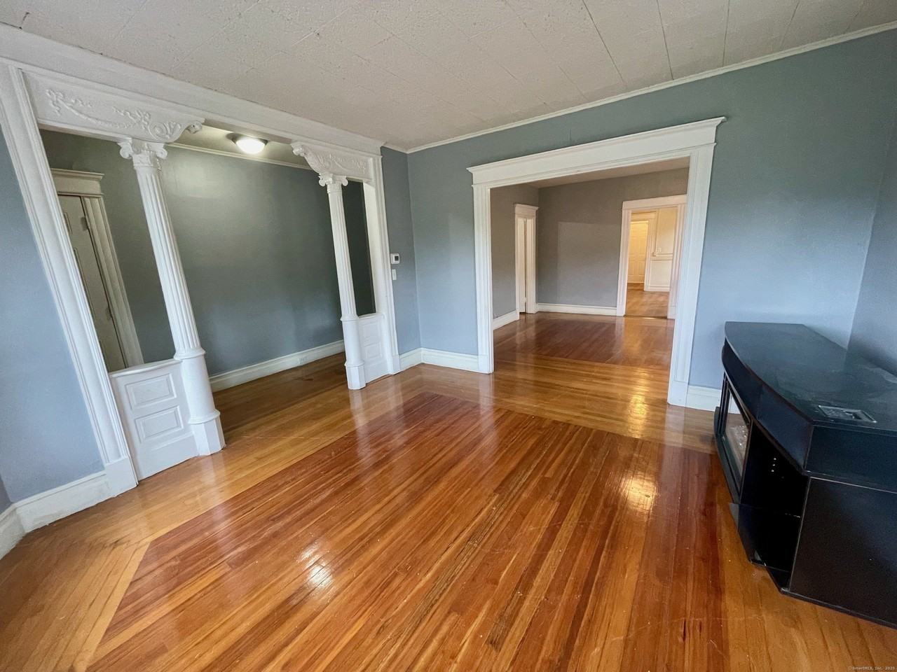 275 Cooke St #2 - Photo 3 of 14