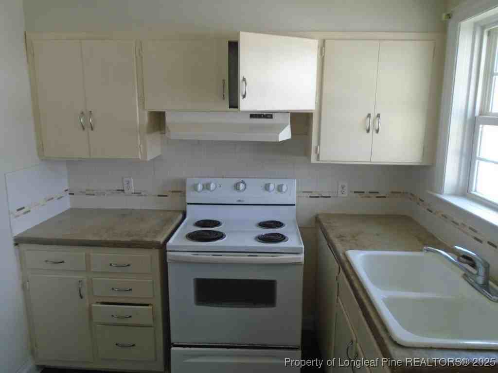 100 Spring Ave Unit A #A - Photo 4 of 20