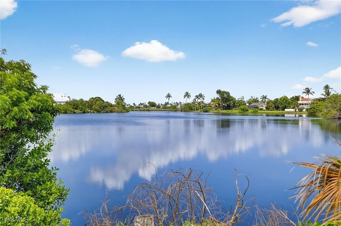 1377 Sand Castle Rd - Photo 6 of 49