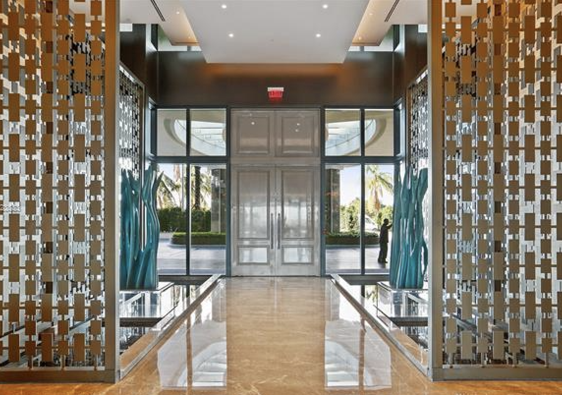 9349 Collins Ave #4103 - Photo 6 of 8