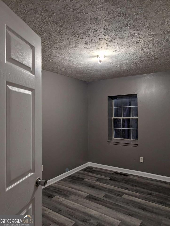 1769 Teamon Rd Unit B #B - Photo 4 of 8