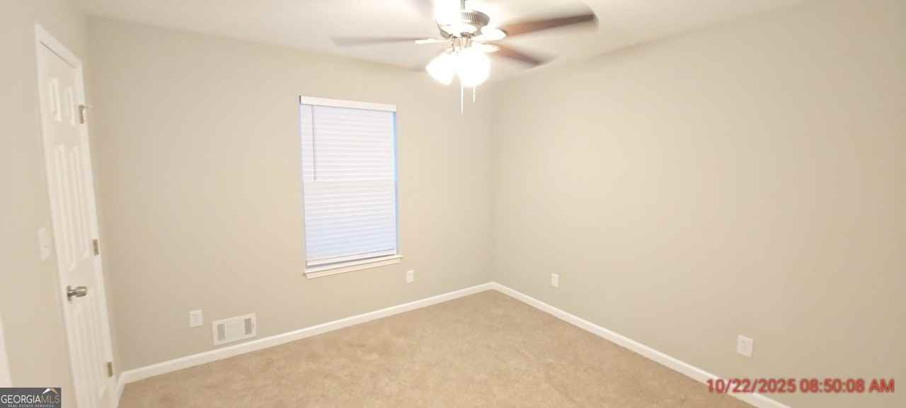 125 Highland Dr - Photo 5 of 10