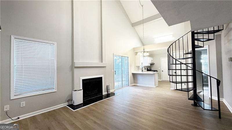 2644 Saint Charles Ln Nw - Photo 3 of 20