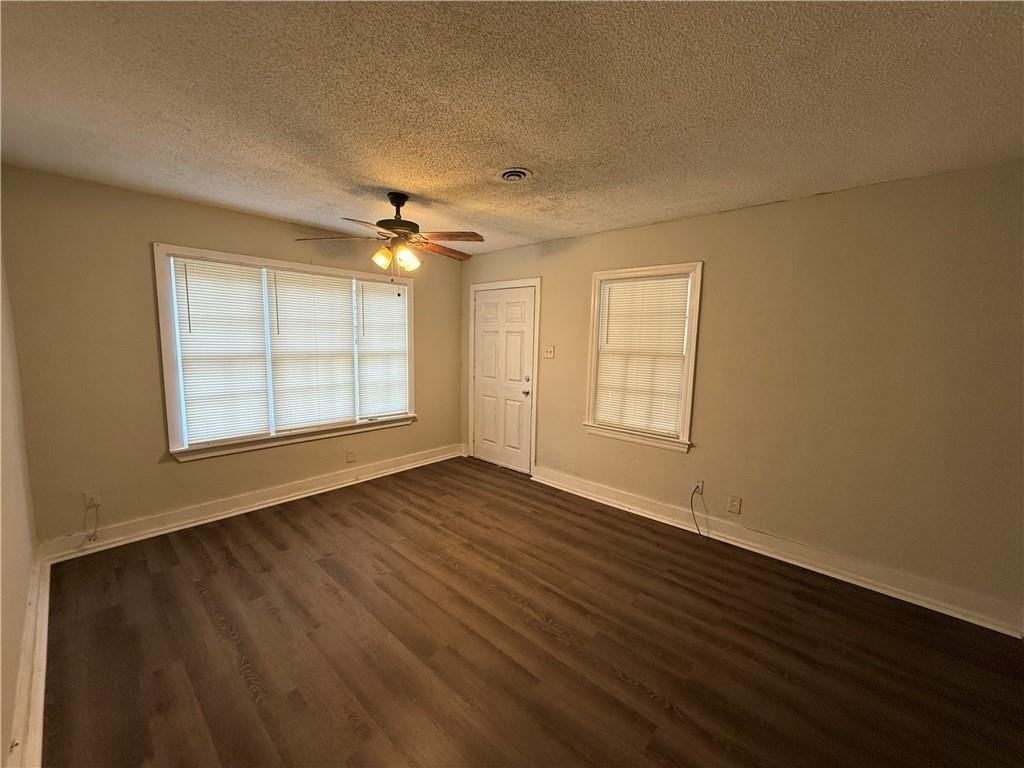 1352 W Gulf Field Dr - Photo 3 of 10