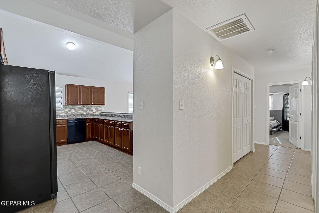 2305 Honey Dew - Photo 7 of 32