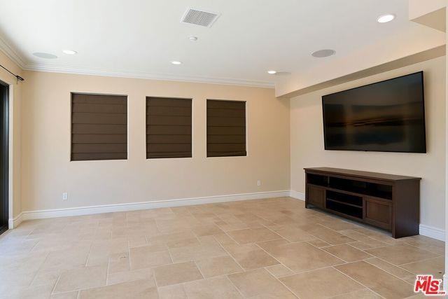 5515 Ruthwood Dr - Photo 5 of 8