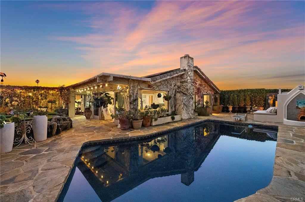 4621 Wayne Rd - Photo 2 of 8