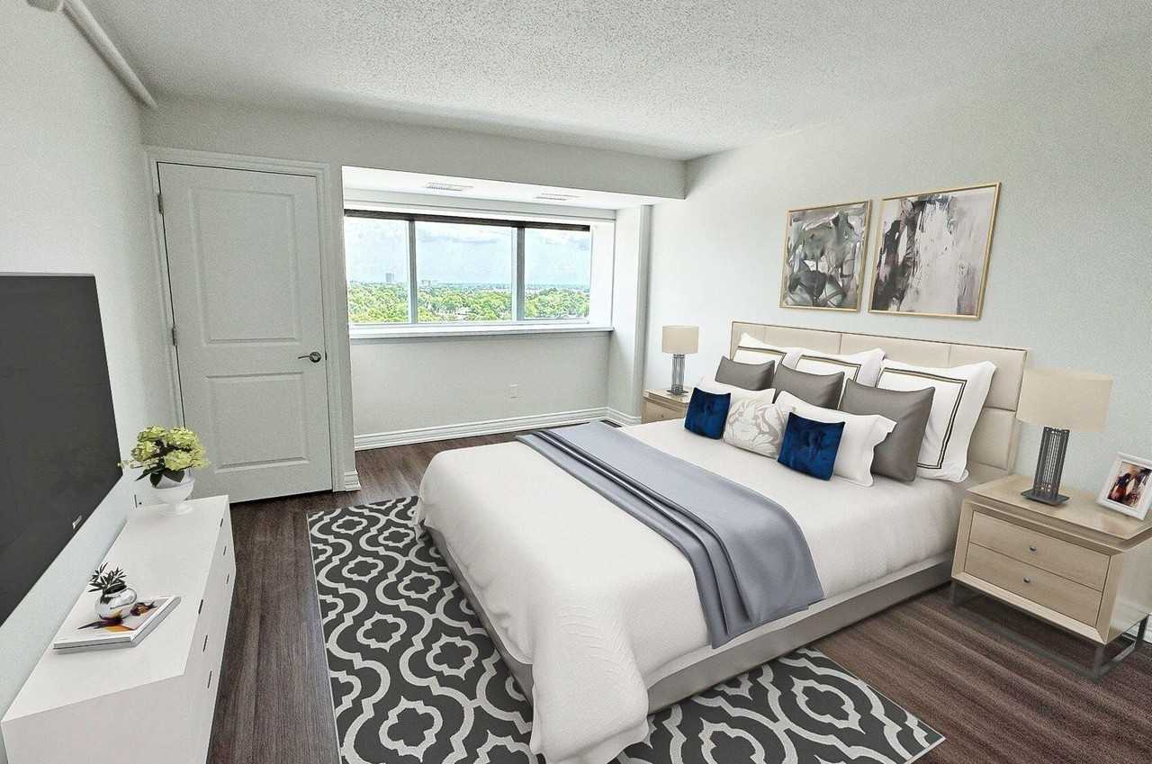 555 S Old Woodward Ave Apt 1305 #1305 - Photo 7 of 17