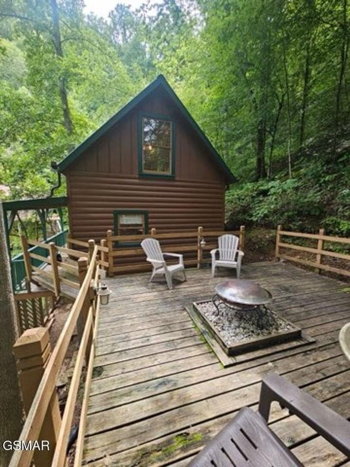 5568 Henry Town Road - Photo 5 of 10