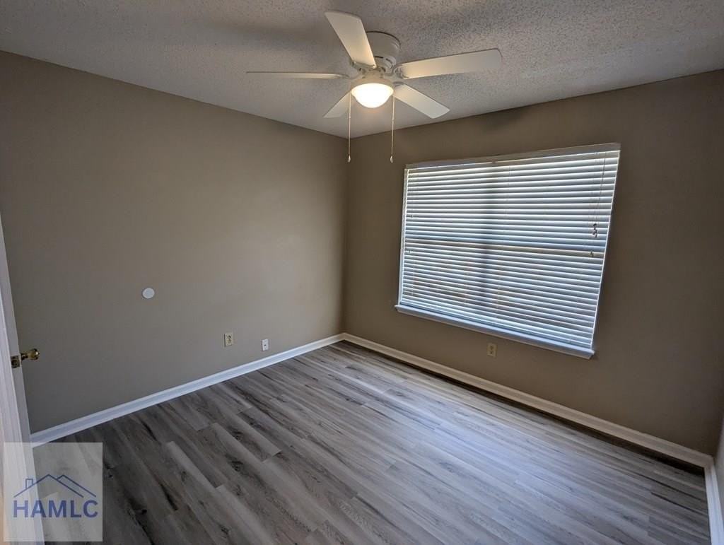 1413 Desert Storm Dr - Photo 7 of 10