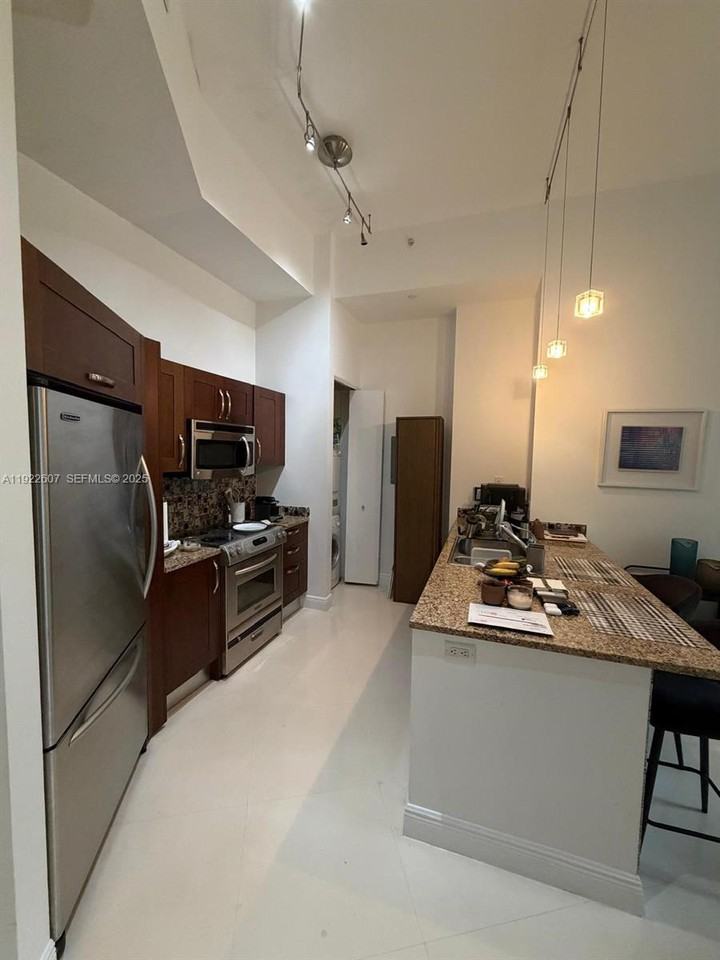 19900 E Country Club Dr #114 - Photo 2 of 8