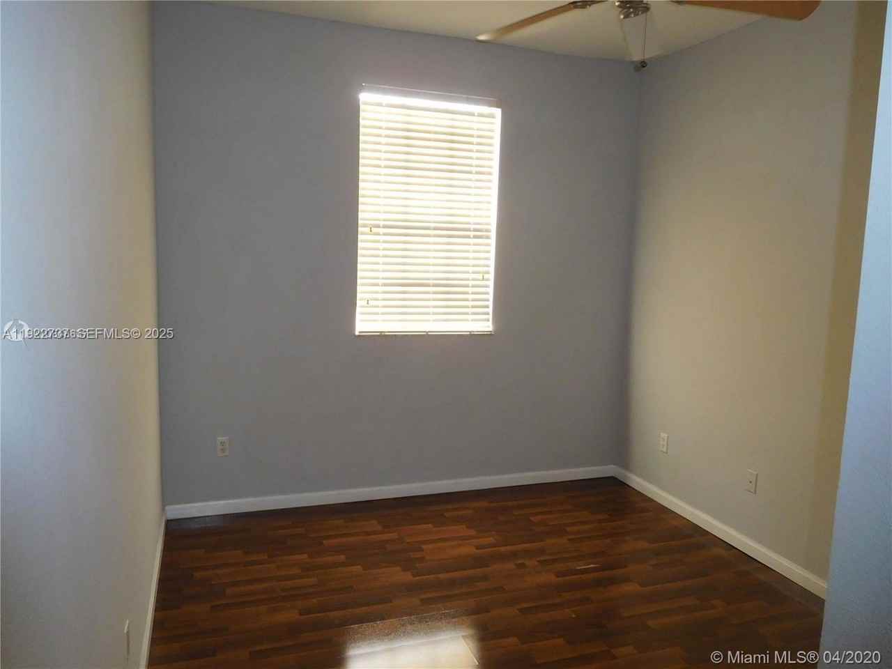 646 Ne 21st Ave - Photo 6 of 8