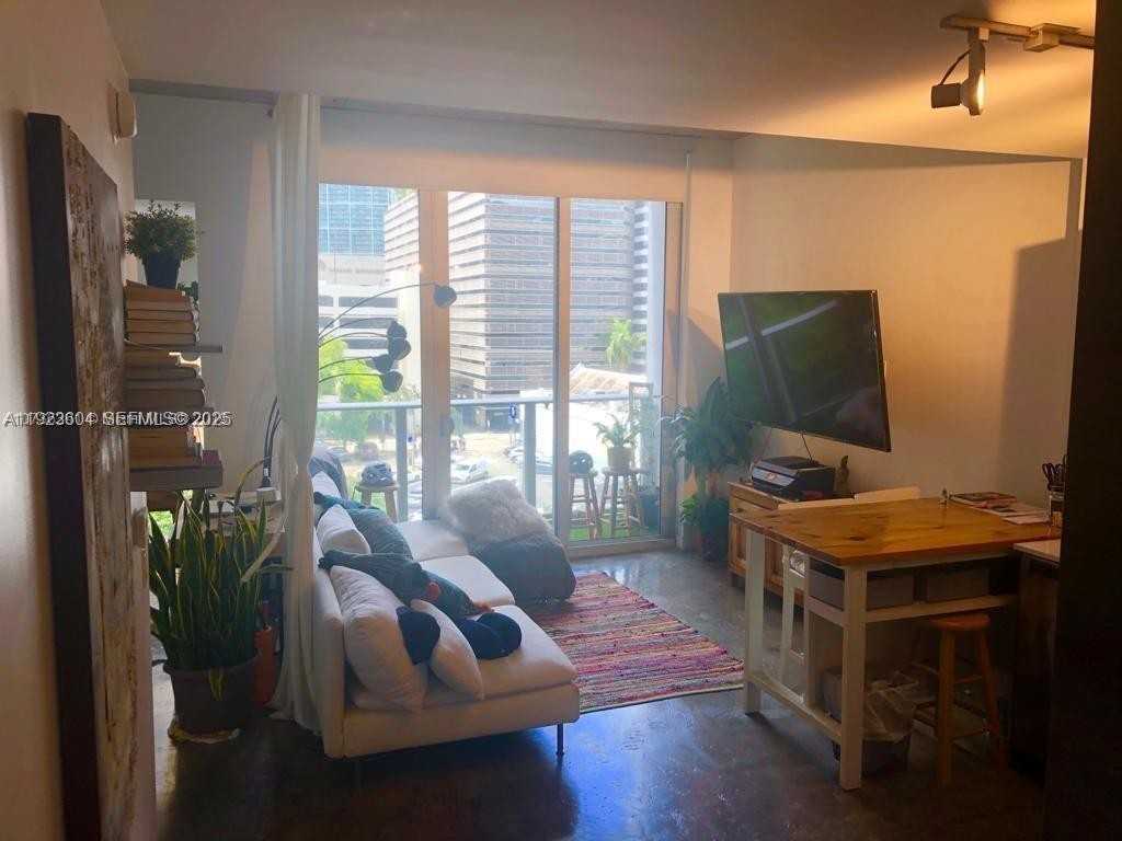 151 Se 1st St #409 - Photo 3 of 8