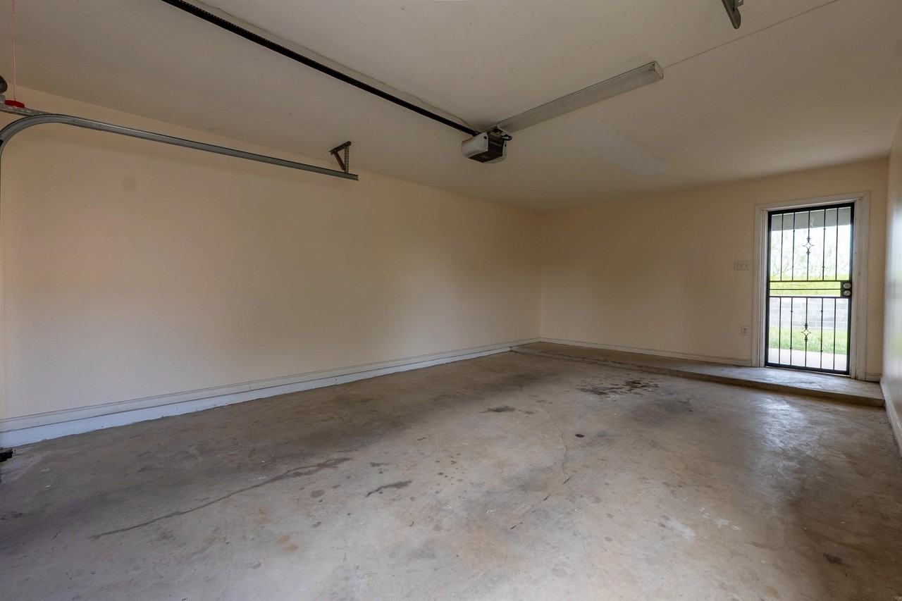 214 Allen Dr - Photo 7 of 22