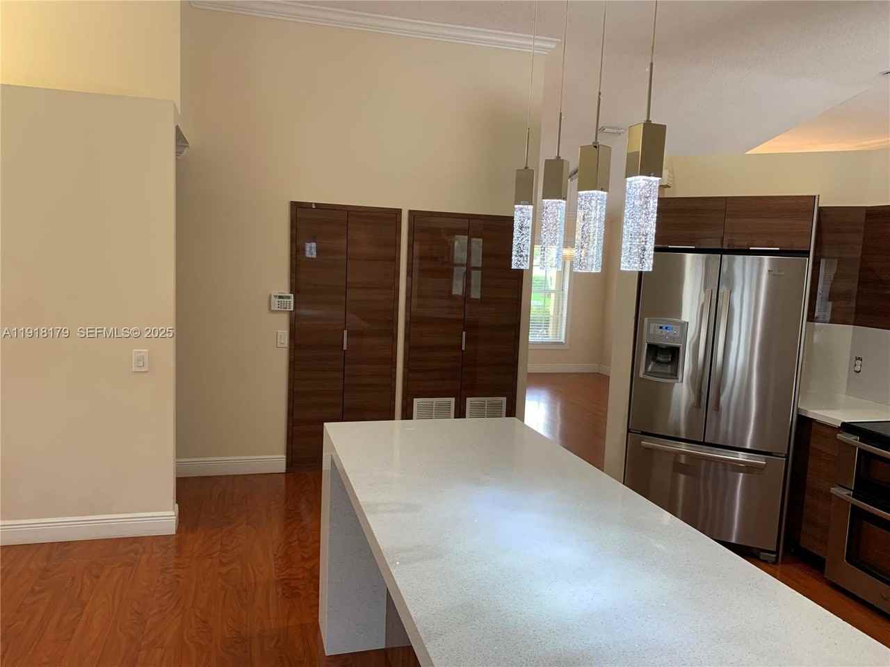 804 Verona Lake Dr - Photo 5 of 21