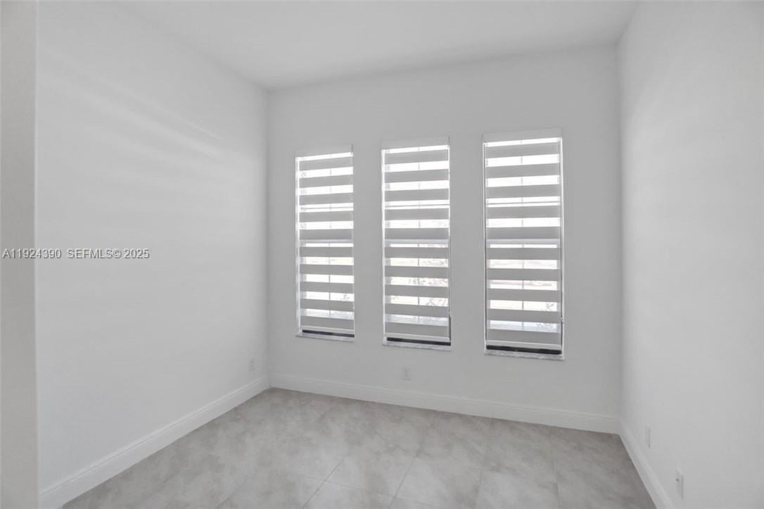 8450 Nw 39th Ct #8450 - Photo 3 of 21