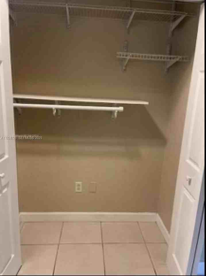 9751 Wayne Ave #6 - Photo 2 of 11