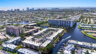 777 Federal Highway #305E - Photo 1 of 1