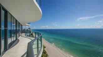 19575 Collins Ave #19 - Photo 1 of 1