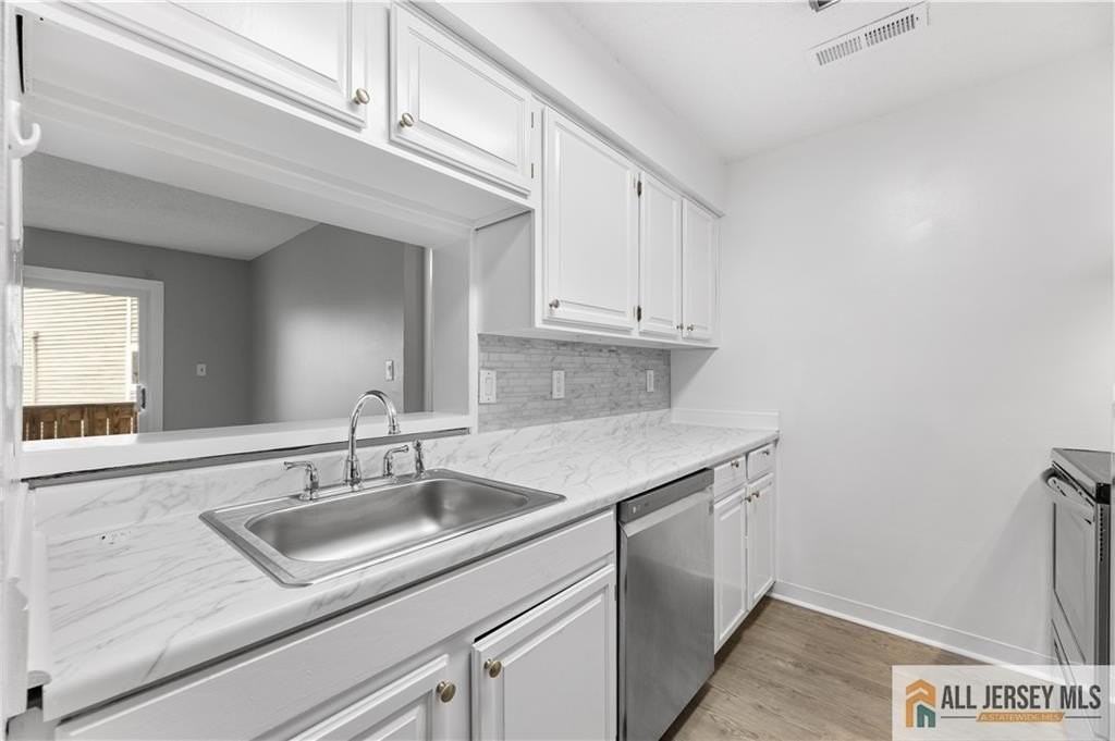 2415 Ravens Crest Dr #2415 - Photo 6 of 27