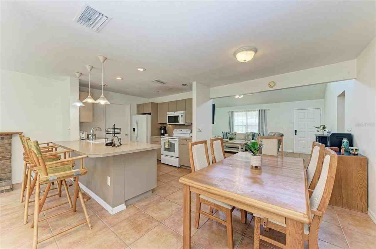 2660 Davis Blvd - Photo 4 of 14